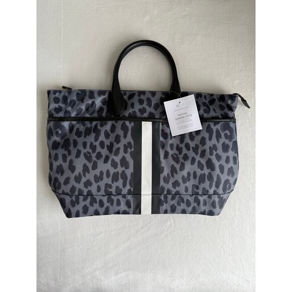 NWT Pottery Barn Baby Nylon Large Diaper Tote Bag Black Gray Leopard Print Chic - Picture 1 of 12